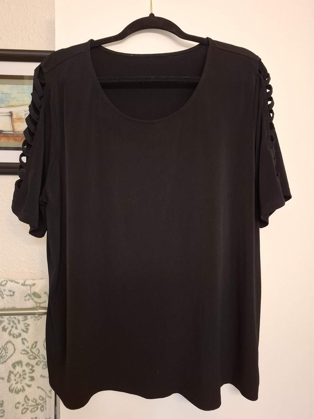 Black Short Sleeve Tee with Ladder Sleeve Accent